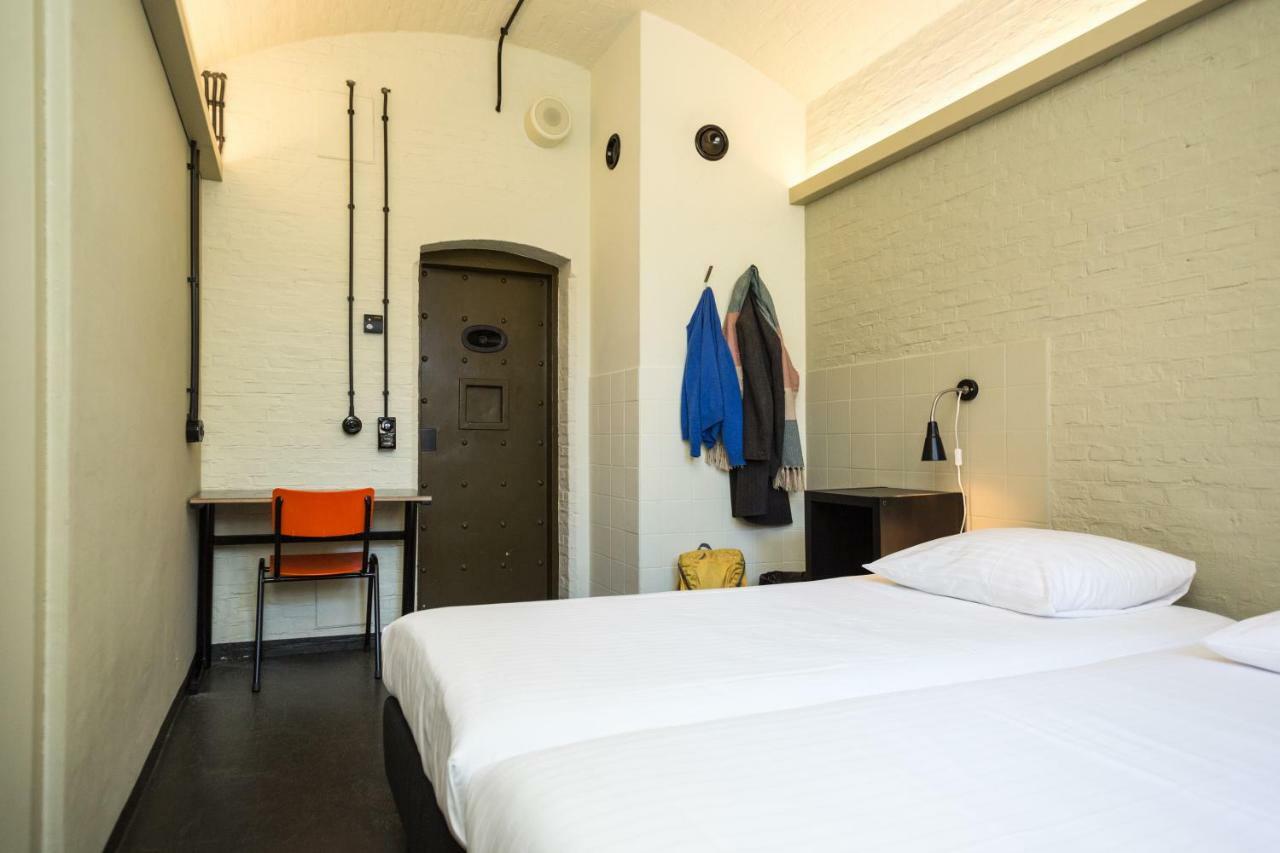 Alibi Hostel